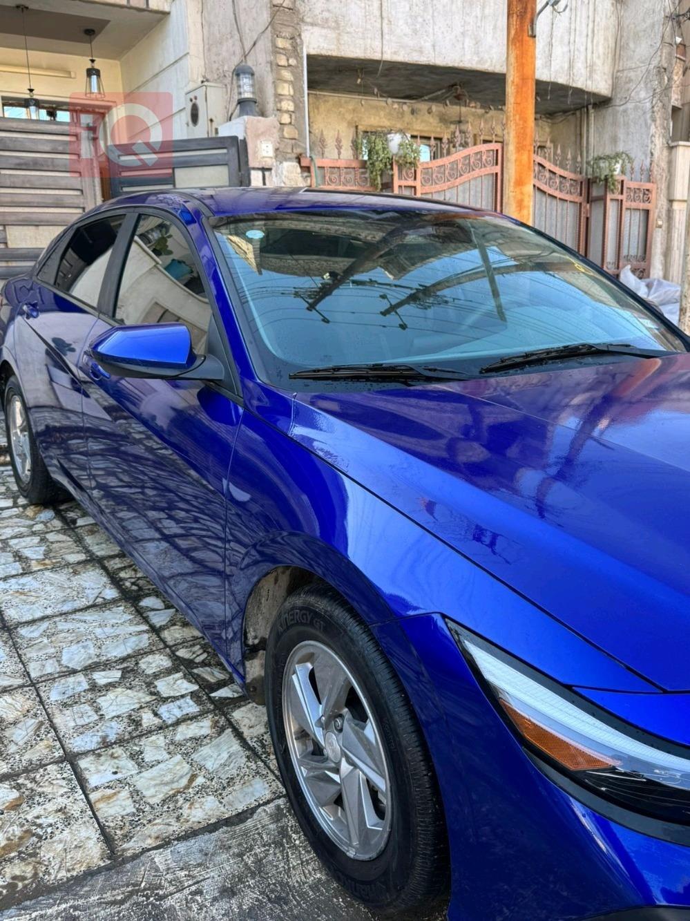 هیۆندای ئەلەنترا